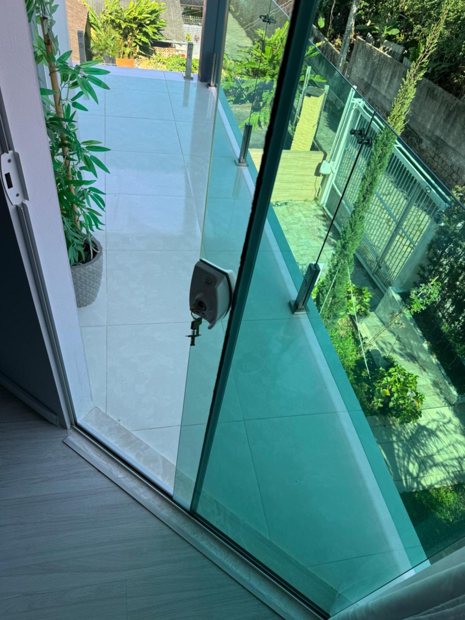 Quarto Confortavel Com Tv, Ar E Sacada Vista Jardim Florianópolis Eksteriør billede