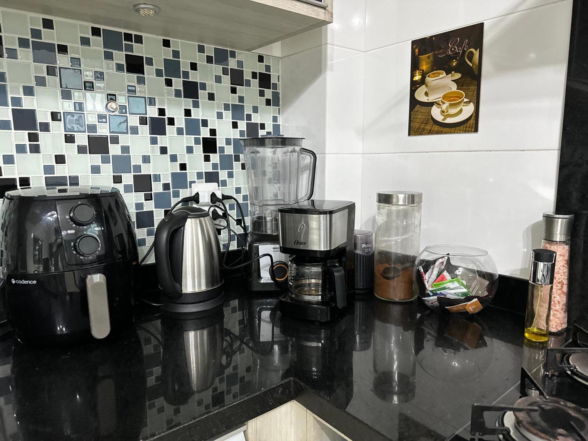 Quarto Confortavel Com Tv, Ar E Sacada Vista Jardim Florianópolis Eksteriør billede