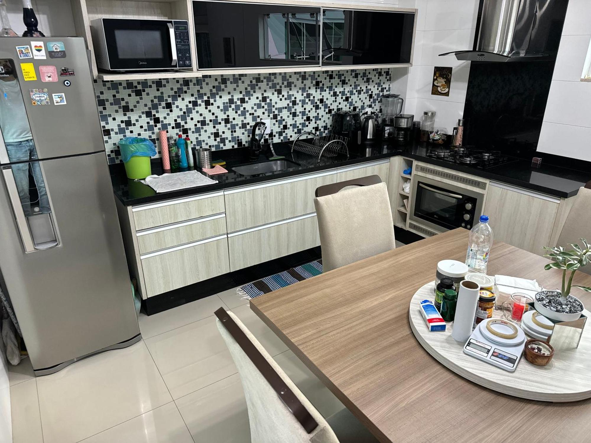 Quarto Confortavel Com Tv, Ar E Sacada Vista Jardim Florianópolis Eksteriør billede