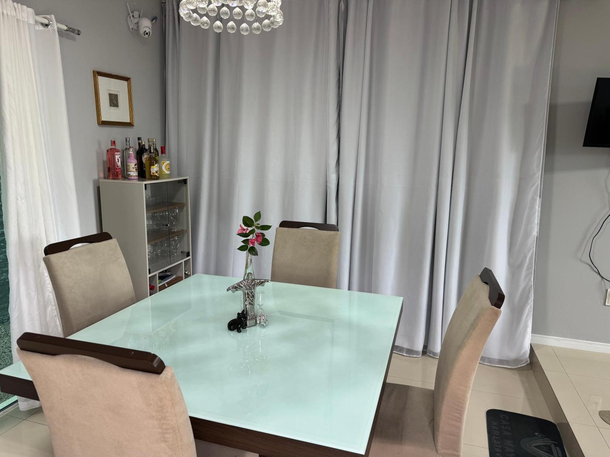 Quarto Confortavel Com Tv, Ar E Sacada Vista Jardim Florianópolis Eksteriør billede
